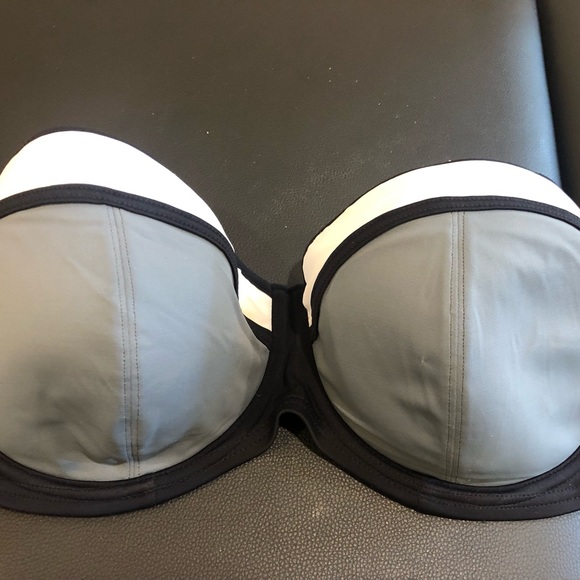 Freya bathing suit top only Uk38f us 38G excellent pre-own condition - Picture 2 of 4